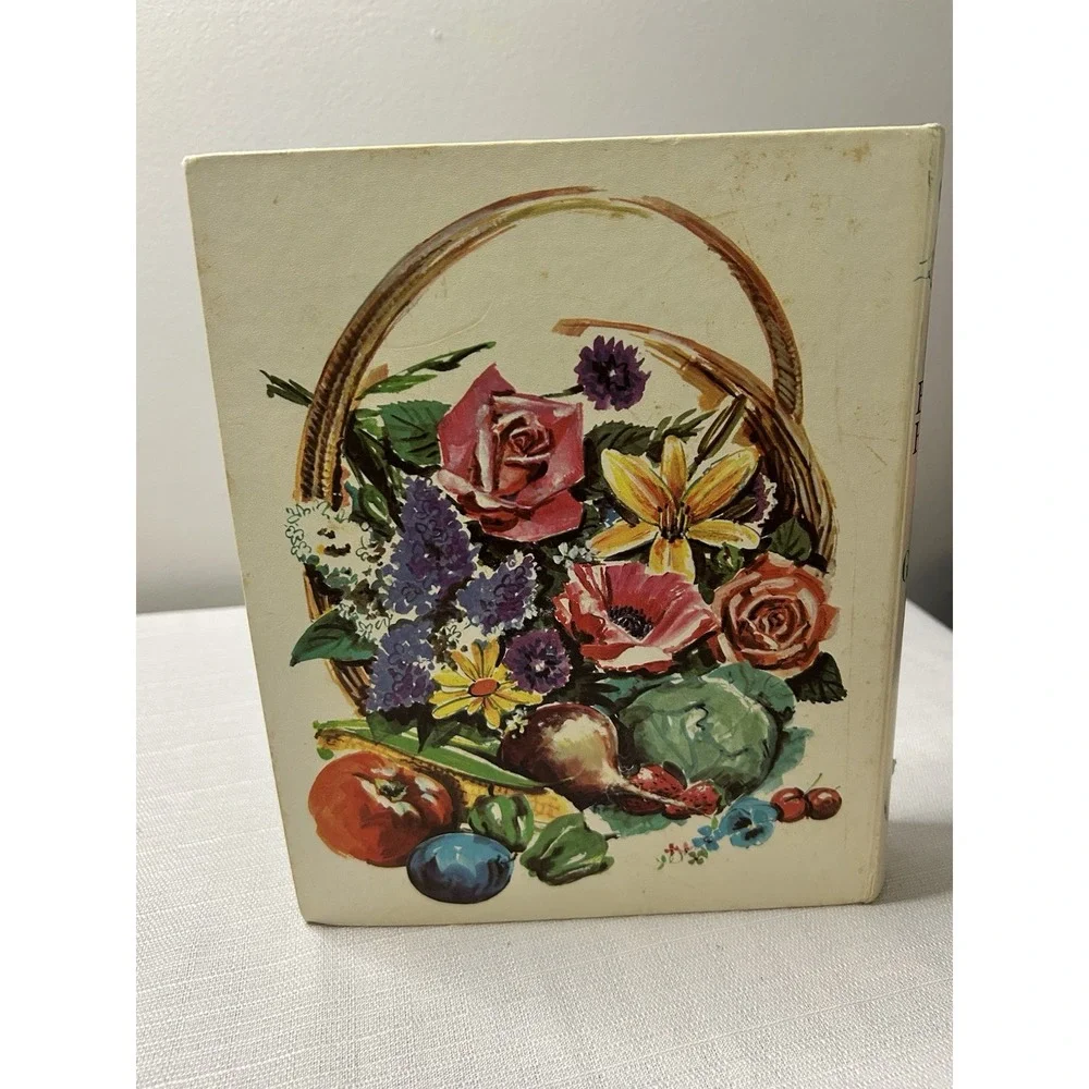 Vintage 1969 Better Homes and Gardens New‎ Garden Book ~ 5-Ring Binder MCM Style